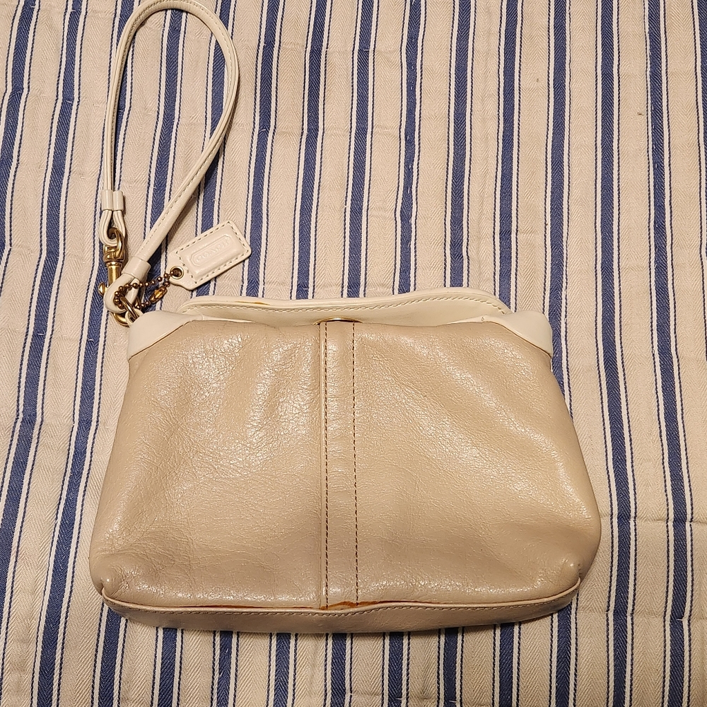 Coach leather wristlet
